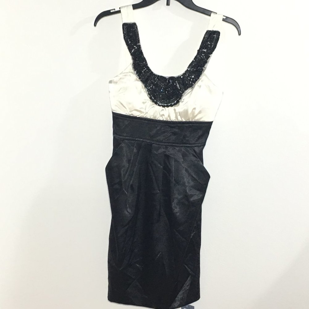 Sequin Hearts Midi Dress Party Black Cream Size 5 Pockets Hidden Back Zipper
